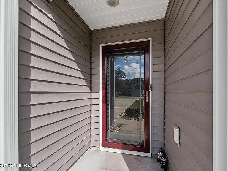 184 Everett Yopp Dr — Photo 3