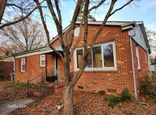 2323 Amesbury Ave, Charlotte, NC 28205