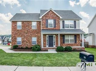 1298 Chapmans Retreat Dr, Spring Hill, TN 37174