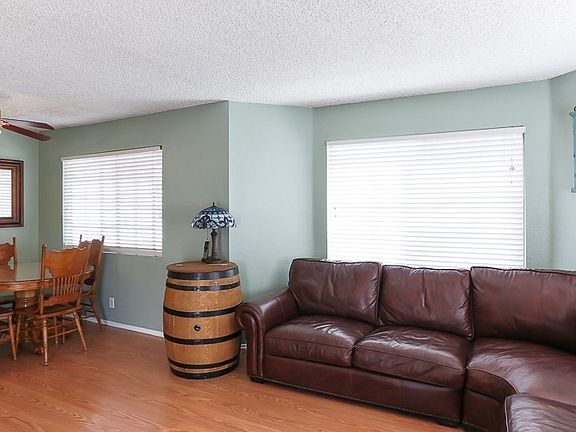 4th image of 13750 Hubbard St Unit 30
