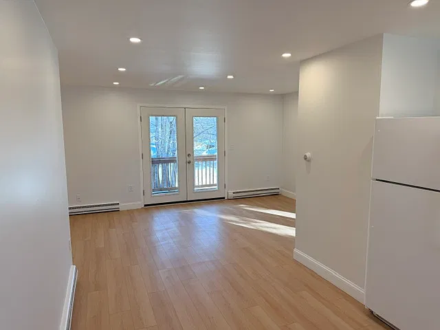 Barrington Brick House — Photo 2