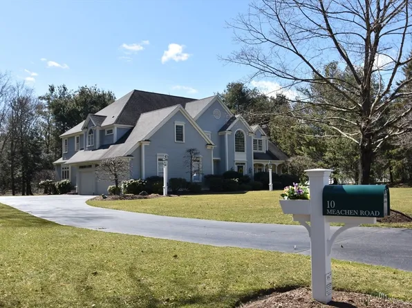 10 Meachen Rd, Sudbury, MA 01776