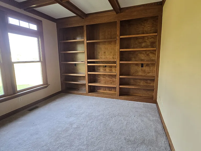 3034 Russell Rd — Photo 21