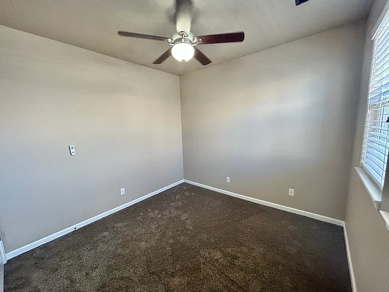 1679 W Minden Village Loop — Photo 7