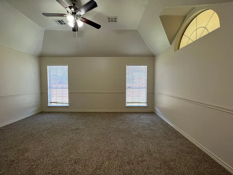 1141 Nickerson Ln — Photo 21