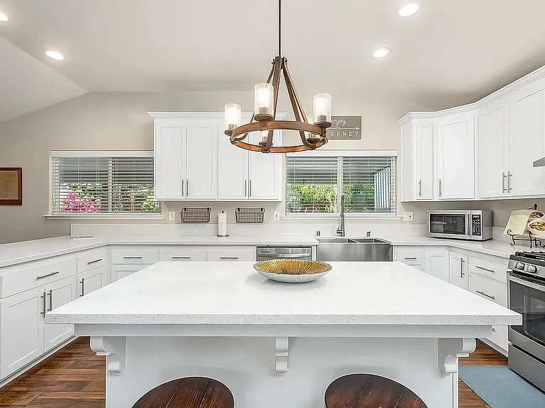 152 W Omaha Ave — Photo 11