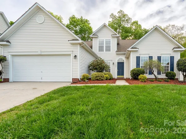 2684 Sunberry Ln NW, Concord, NC 28027