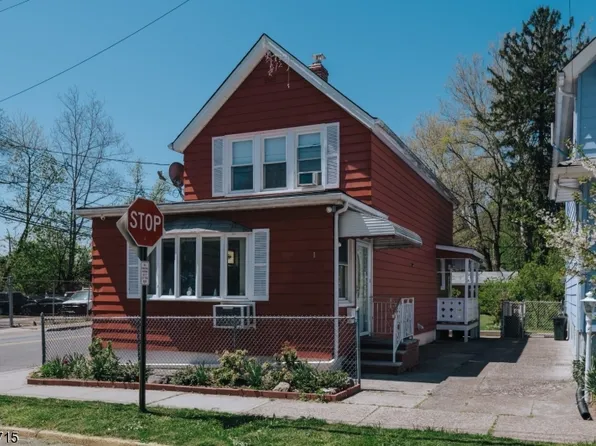 1 Garfield Pl, South Hackensack Twp., NJ 07606
