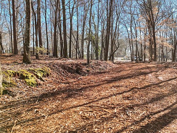 3rd image of 5 Guest Cir #5