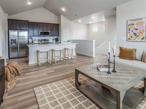 1811 Bounty Dr #1, Windsor, CO 80550