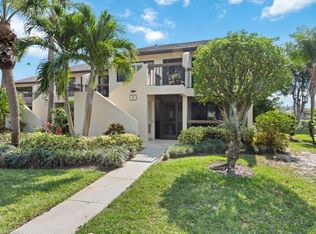 1802 Kings Lake Blvd #2-205, Naples, FL 34112