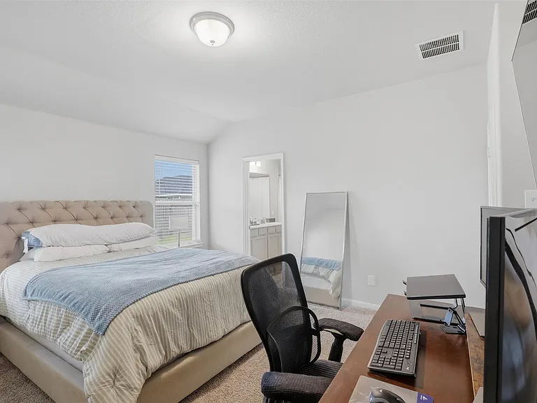 21403 Bluebonnet Cove Ct — Photo 16