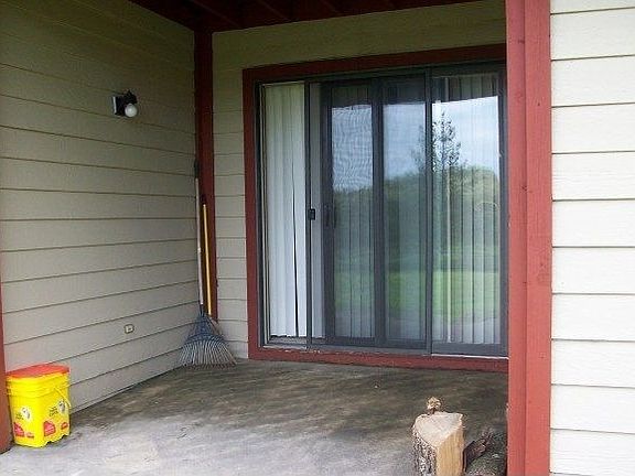 2nd image of 833 Hwy H Unit 4