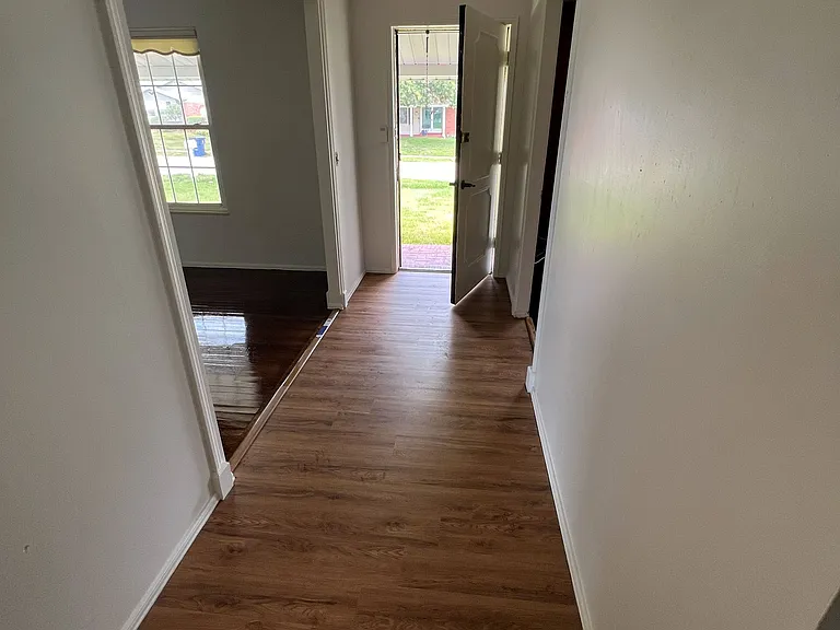 1617 Somerset Shire Dr — Photo 25