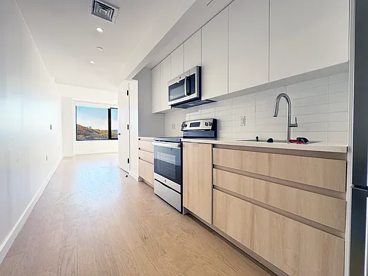 Rented by Bohemia Realty Group | media 1