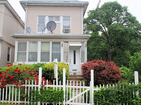 2nd image of 3 Wellington Ave