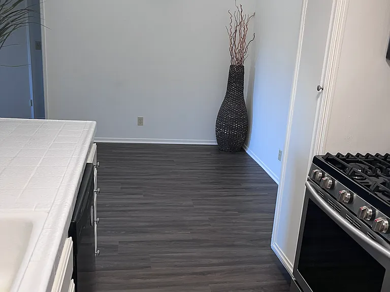 5124 Coldwater Canyon Ave #204 — Photo 4
