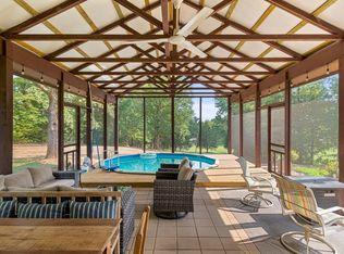 1829 Lobelville Hwy, Linden, TN 37096