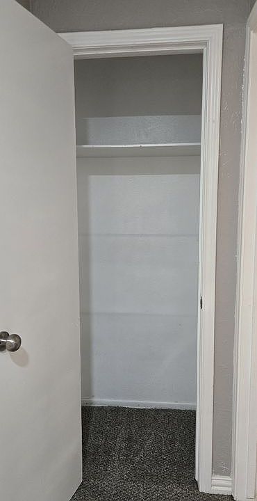 1st image of 324 Clary Dr