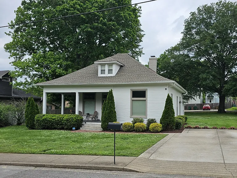 11 Waters Ave — Photo 1