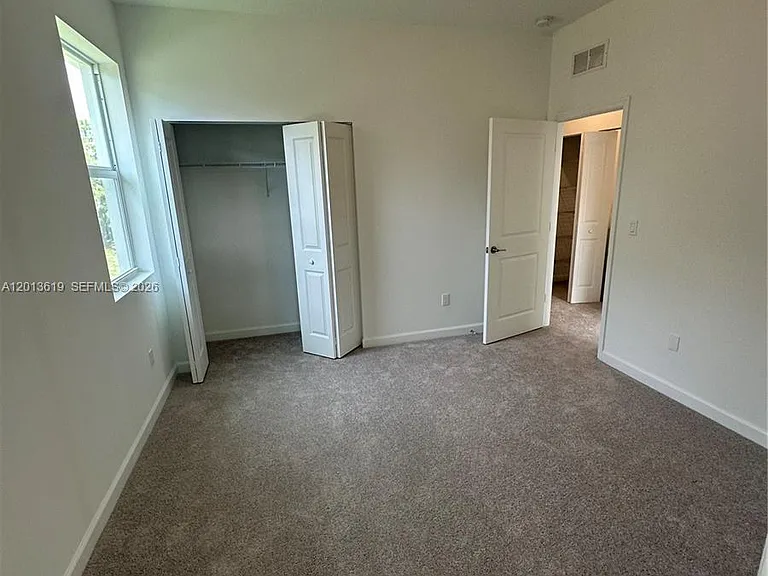 4665 Meyerson Pl — Photo 32