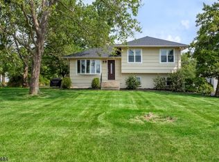 228 Skillman Rd, Skillman, NJ 08558