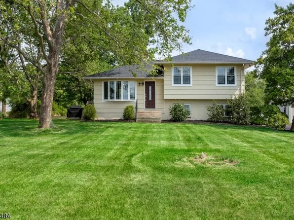 228 Skillman Rd, Montgomery Twp., NJ 08558