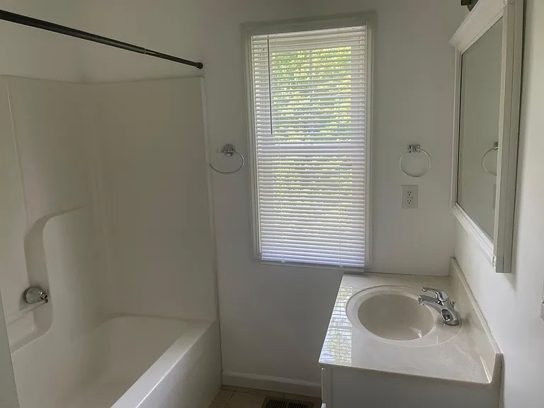 1364 S Cobble Creek Cir — Photo 12