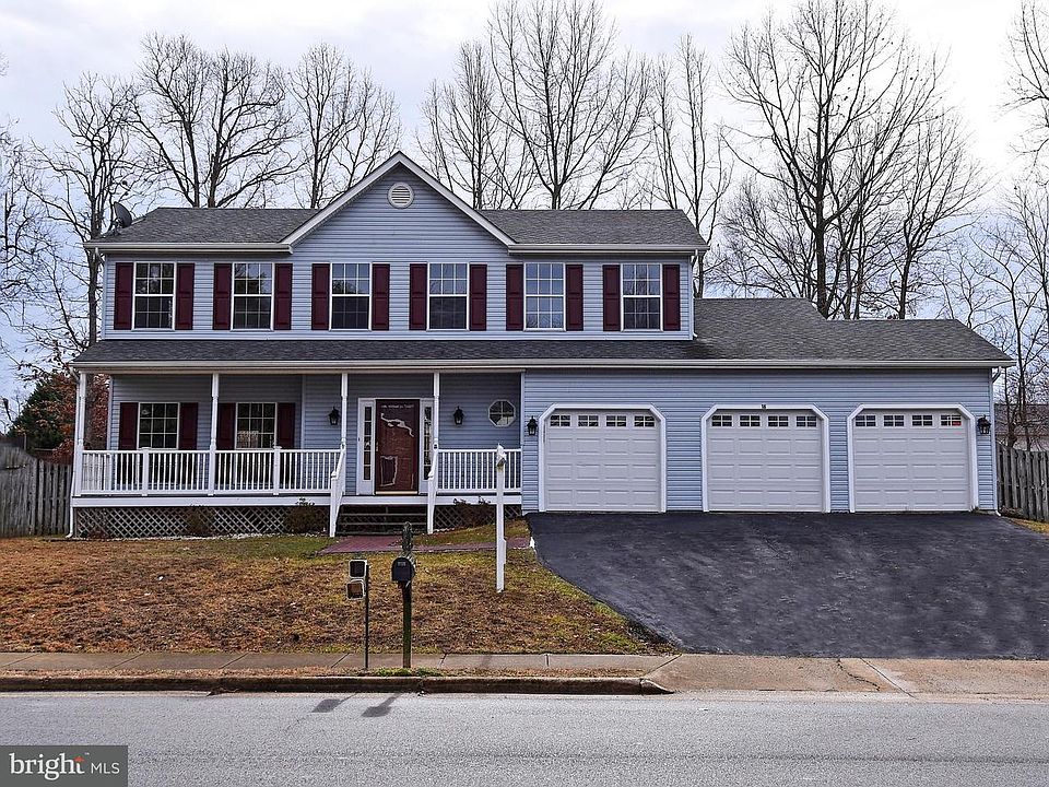 1st image of 16 Atina Dr