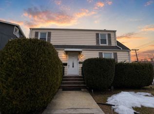 542 Prospect Pl FLOOR 2, Lyndhurst, NJ 07071