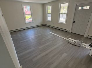 110 Franklin St #B, Danielson, CT 06239