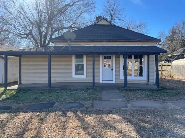 626 Holly St, Perry, OK 73077