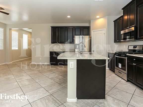 5th image of 8032 Satin Carnation Ln