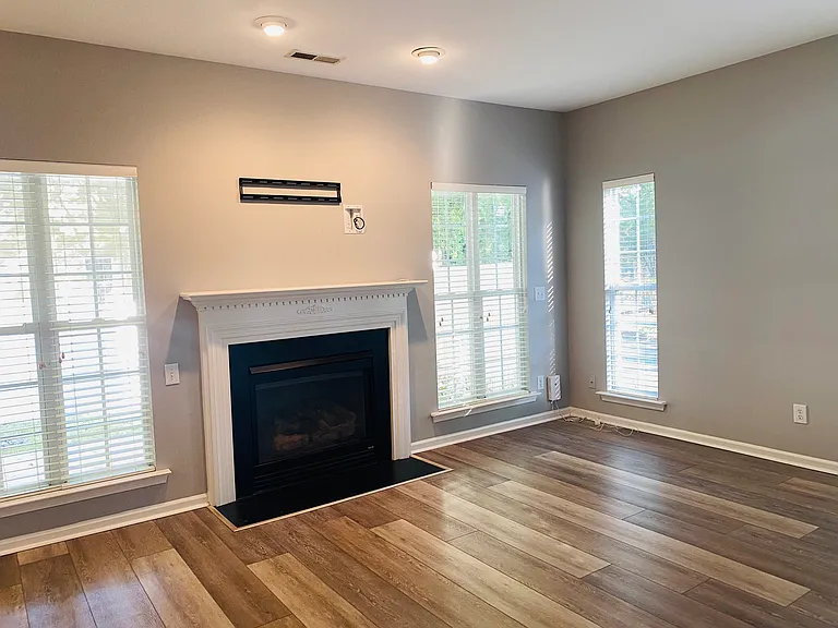 3311 Archdale Dr — Photo 4
