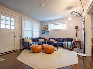 4936 Davenport St, Omaha, NE 68132