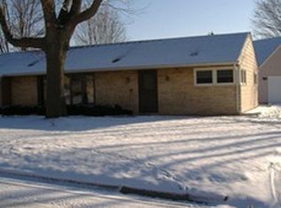 195 Loretto St, Loretto, MN 55357