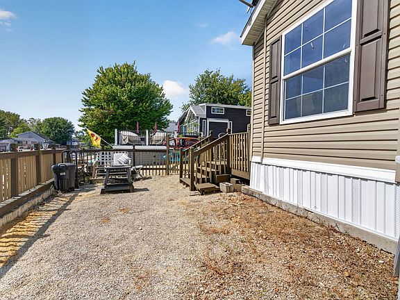 4th image of 181 Eon Ln