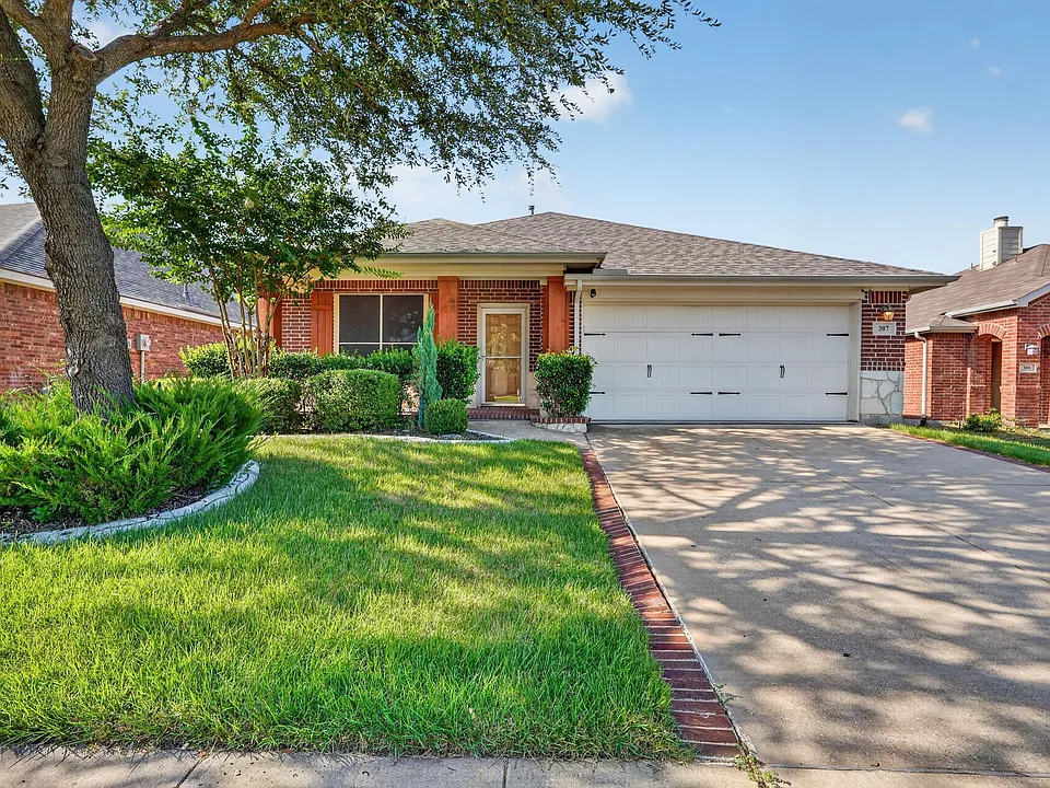 307 Highland Ridge Dr