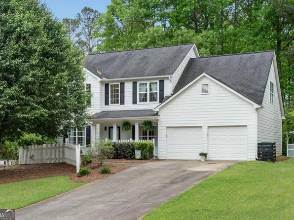 223 Westwind Dr, Ball Ground, GA 30107