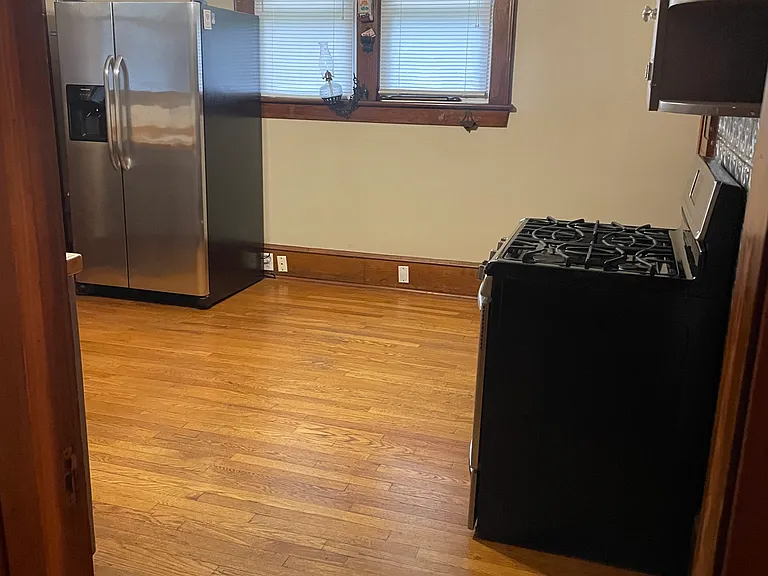 1016 Carolina Ave — Photo 15