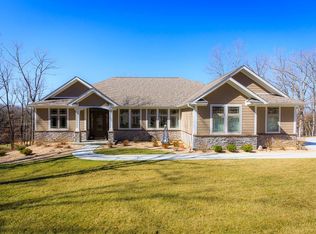 325 Country Ridge Dr, Camdenton, MO 65020
