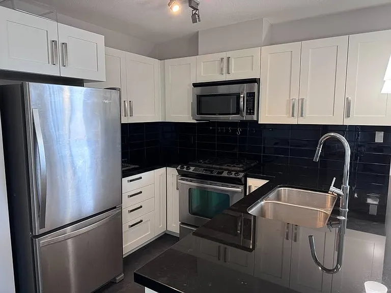 2133 Douglas Rd #2202 — Photo 2