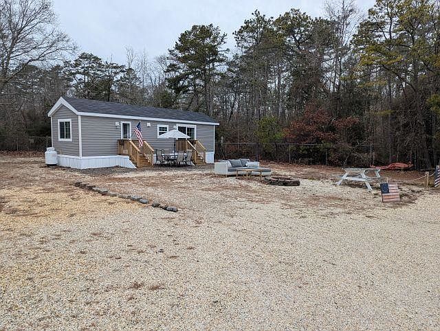 1st image of 561 Corson Tavern Rd #L9