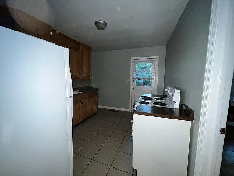 115 Dewey St — Photo 7