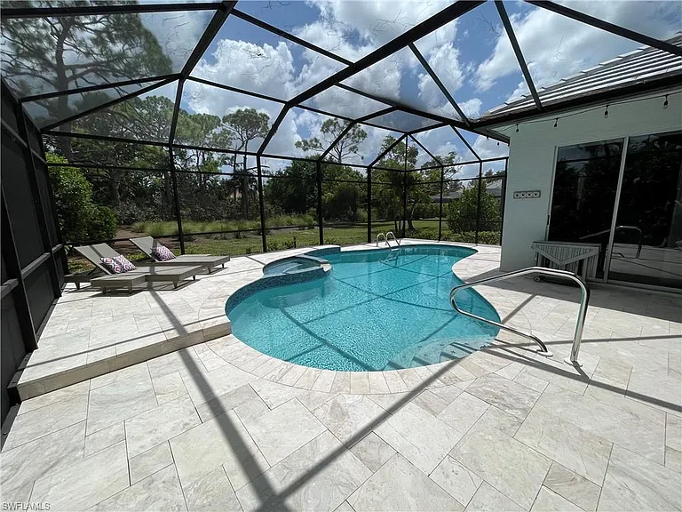 25260 Bay Cedar Dr — Photo 31