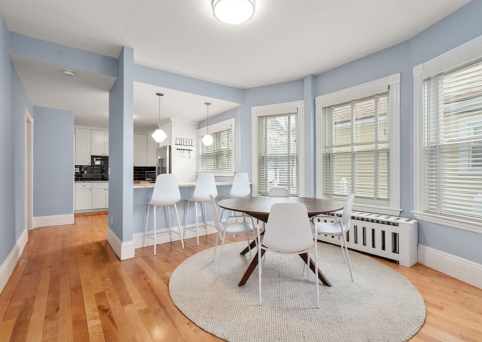 1st image of 7 Parker St #1