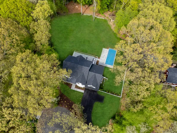 32 Highland Road, Westport, CT 06880