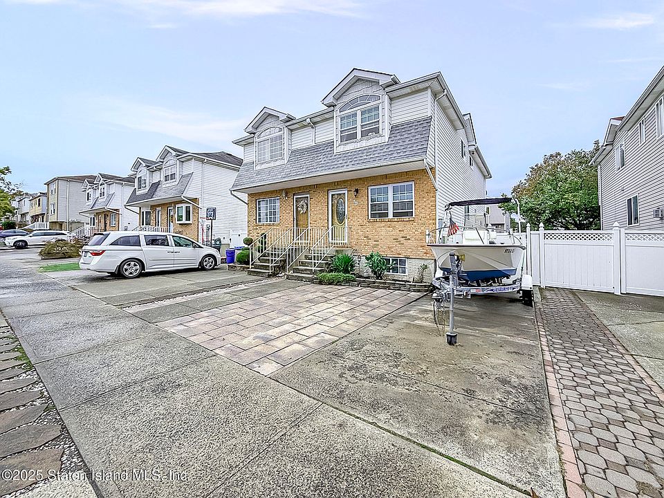2nd image of 58 Getz Ave