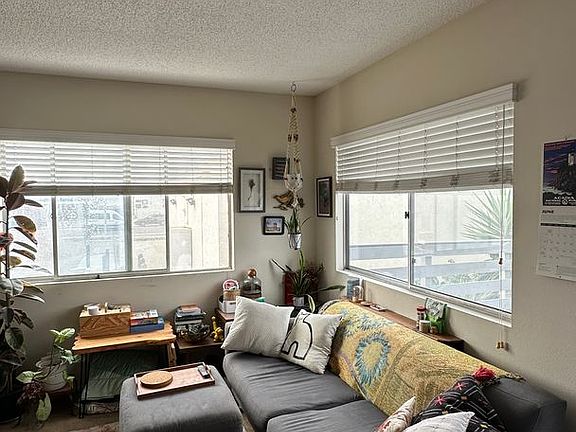 4th image of 1215 S Ditmar St #B