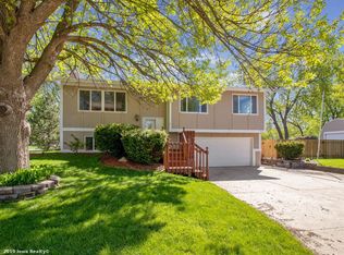 305 13th Ave NW, Altoona, IA 50009